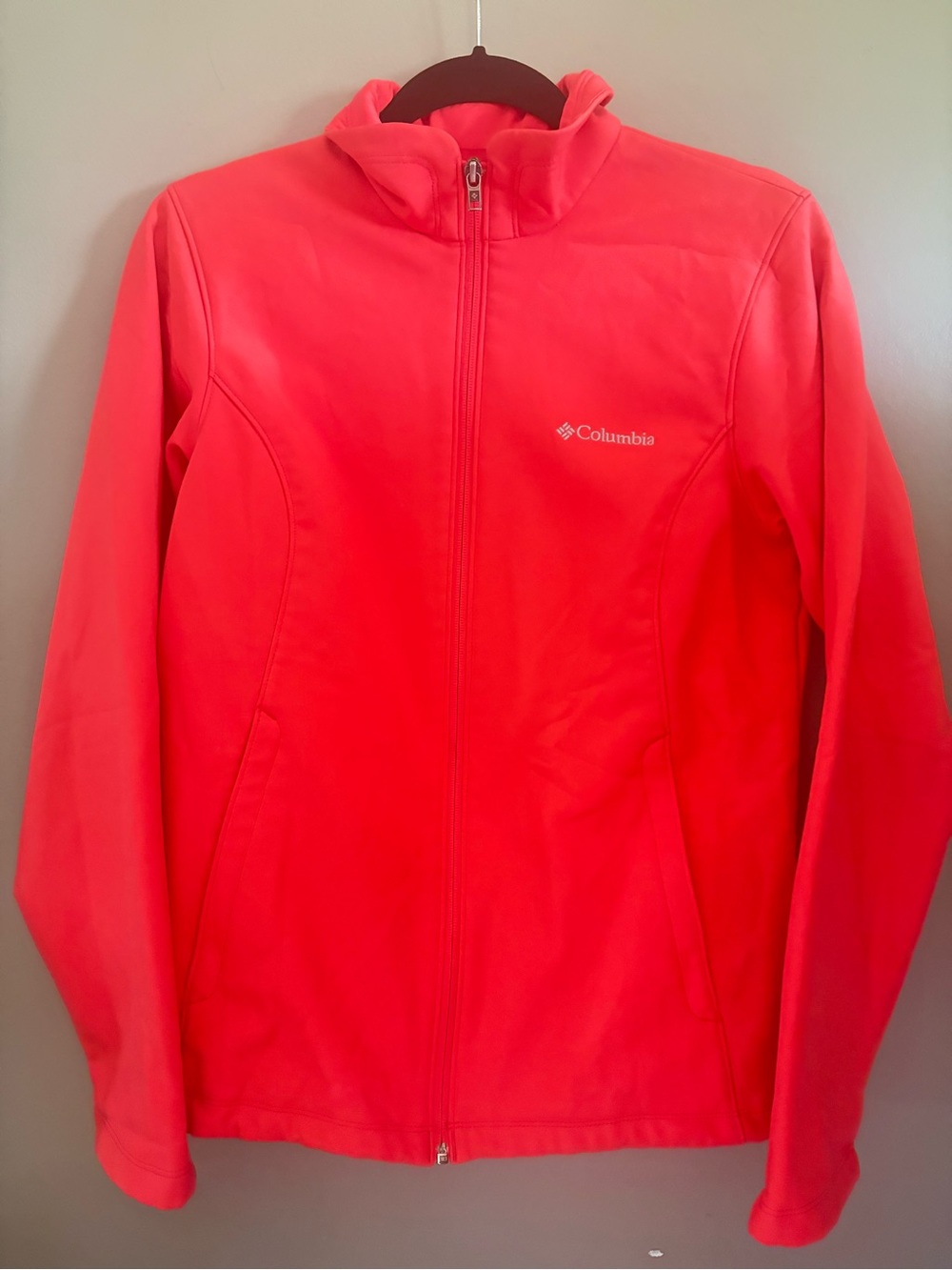 Columbia Womens Full-Zip Softshell Coral Utility Jacket#Sporty#casual#bright